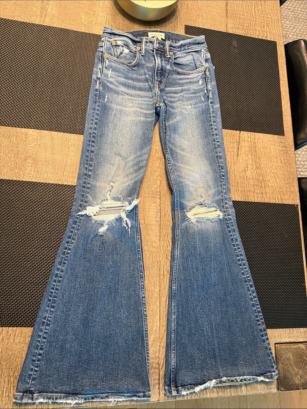 AE77 Premium Festival Flare Distressed Jeans Size 00 Regular Worn Once